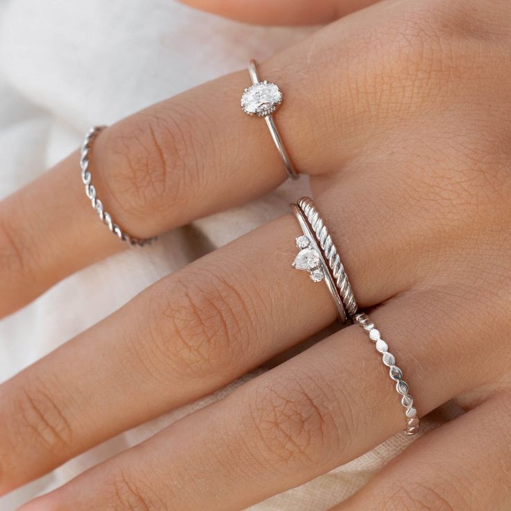 Anillos