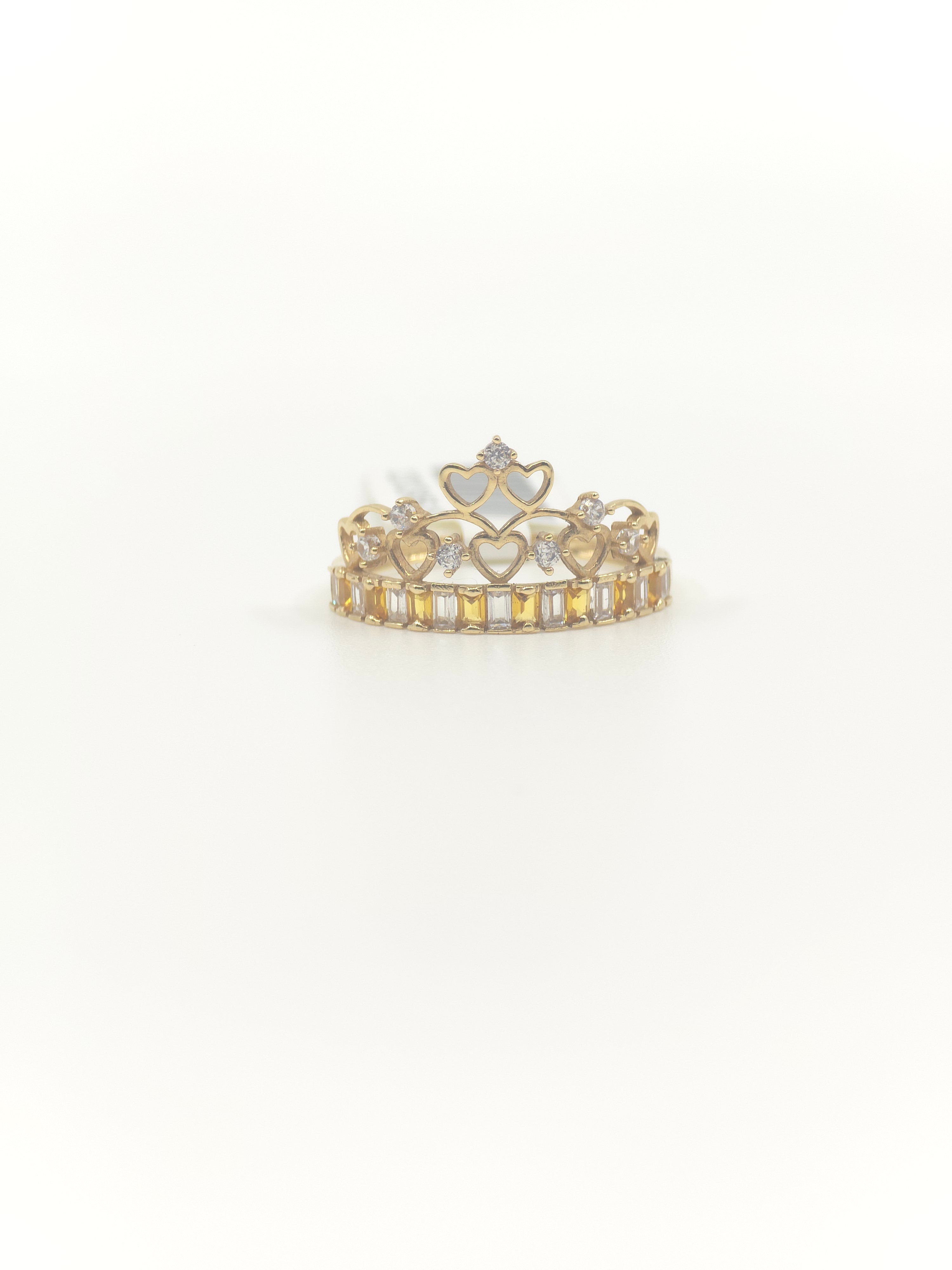 10kt Gold Crown with yellow and white stone.
